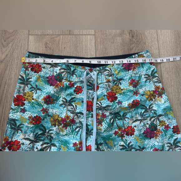 Billabong Men's Floral Paradise Swim Shorts - Multicolor - Picture 3 of 6